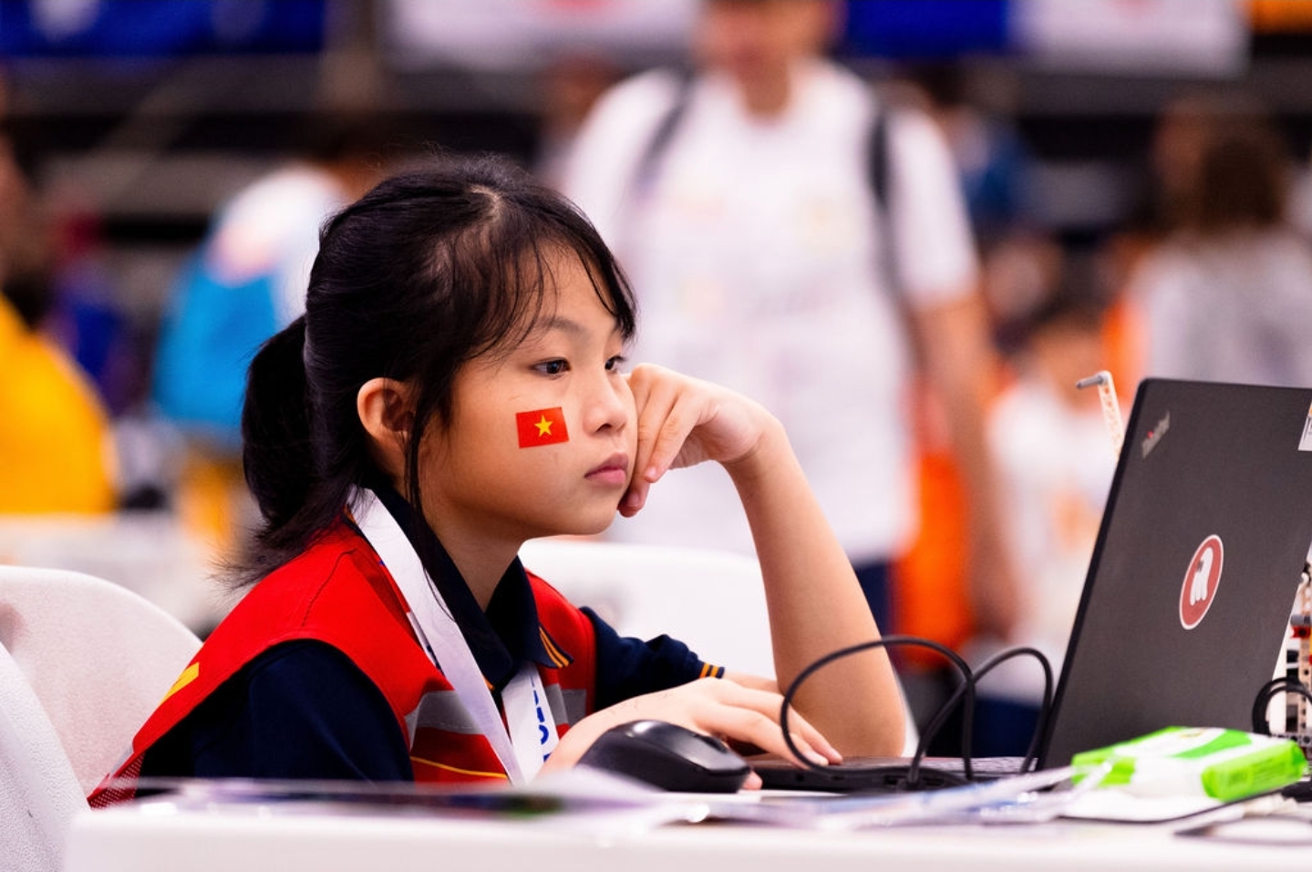 Đội học sinh Việt Nam đoạt nhiều giải cao tại cuộc thi robot số một thế giới - Ảnh 3.
