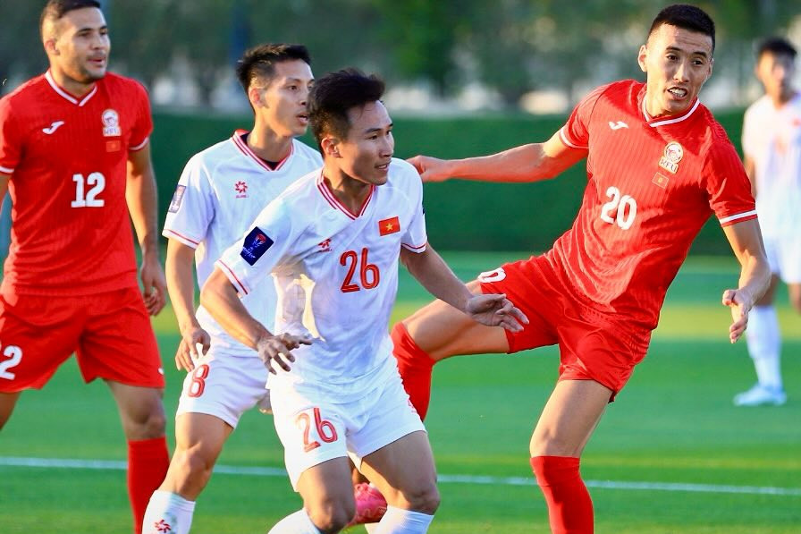 Tuyển Việt Nam thua Kyrgyzstan trước Asian Cup 2023